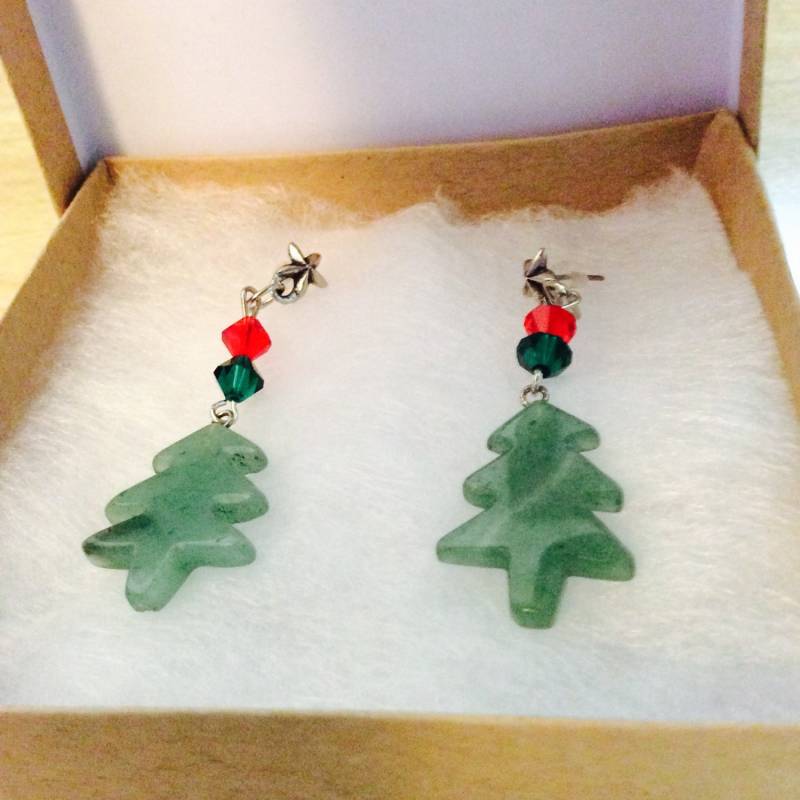 Weihnachtsbaum Ohrringe, Urlaub Kristall Baumeln Rot Grün Schmuck, Made in America, Small Business, Jeriaielloartstore von JeriAielloartstore