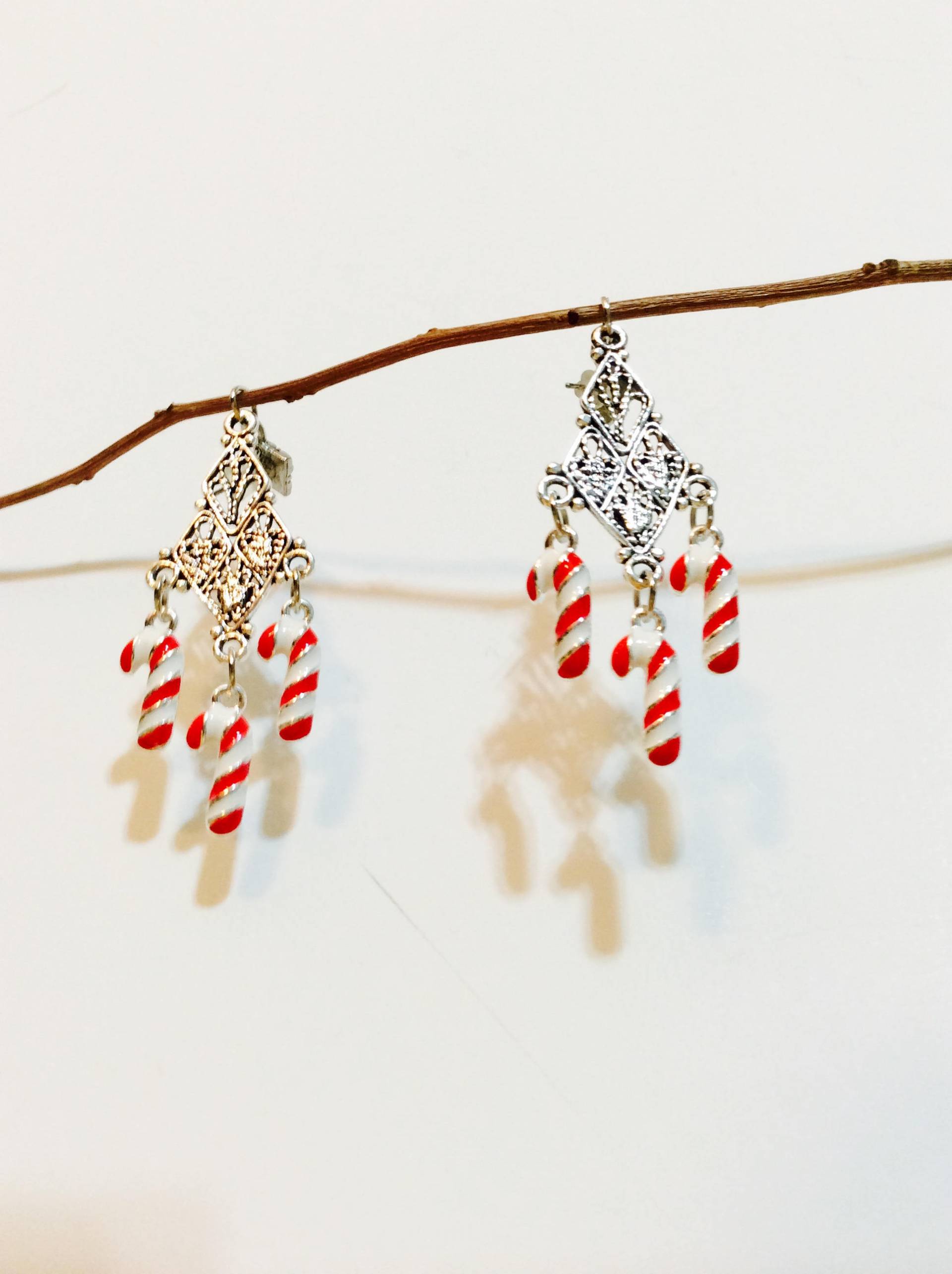 Zuckerstange Ohrringe, Weihnachten Urlaub Schmuck, Bling, Jeriaielloartstore, Winter Outfit, Große Weihnachtsohrringe, Wundertüte von JeriAielloartstore