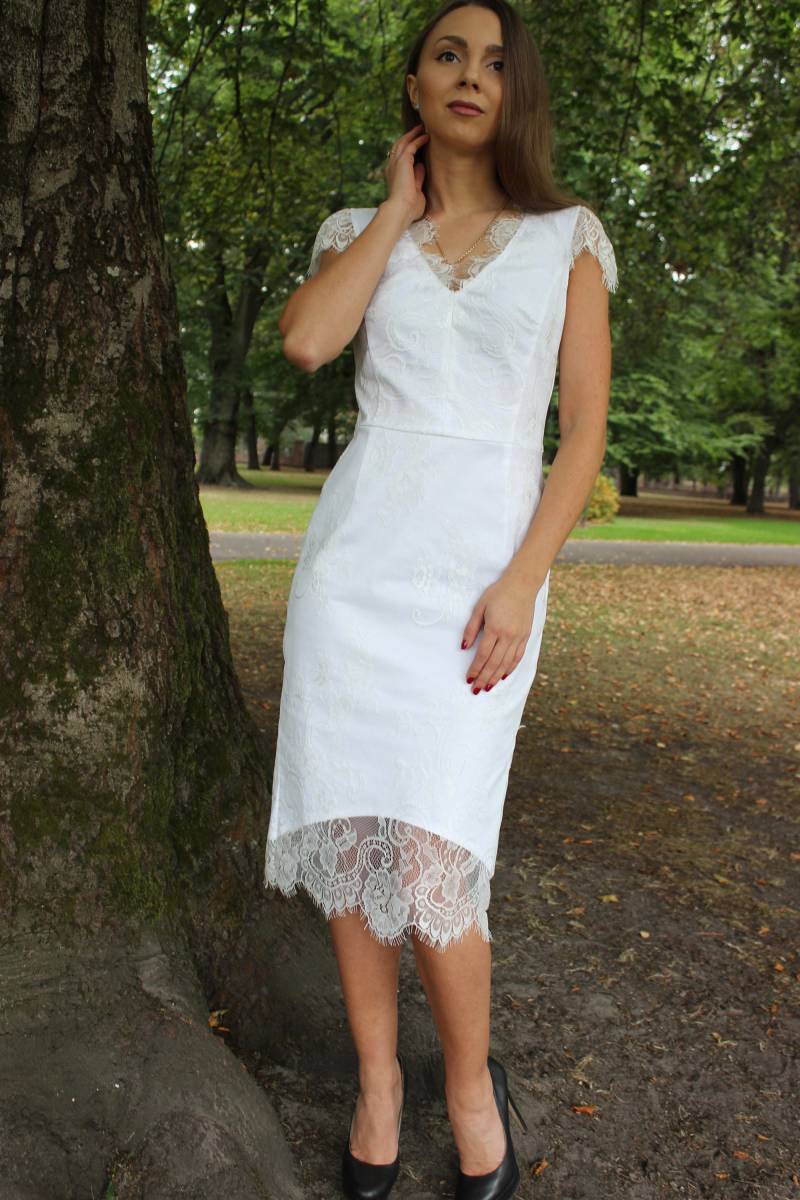 Spitzenkleid Für Damen. Cocktailkleid, Weißes Kleid. Kleiderkasten. Ballkleid. Kleid Der Brautjungfer. Kleiden Sie Sich Die Feier. Zum Abitur von JershovaDress