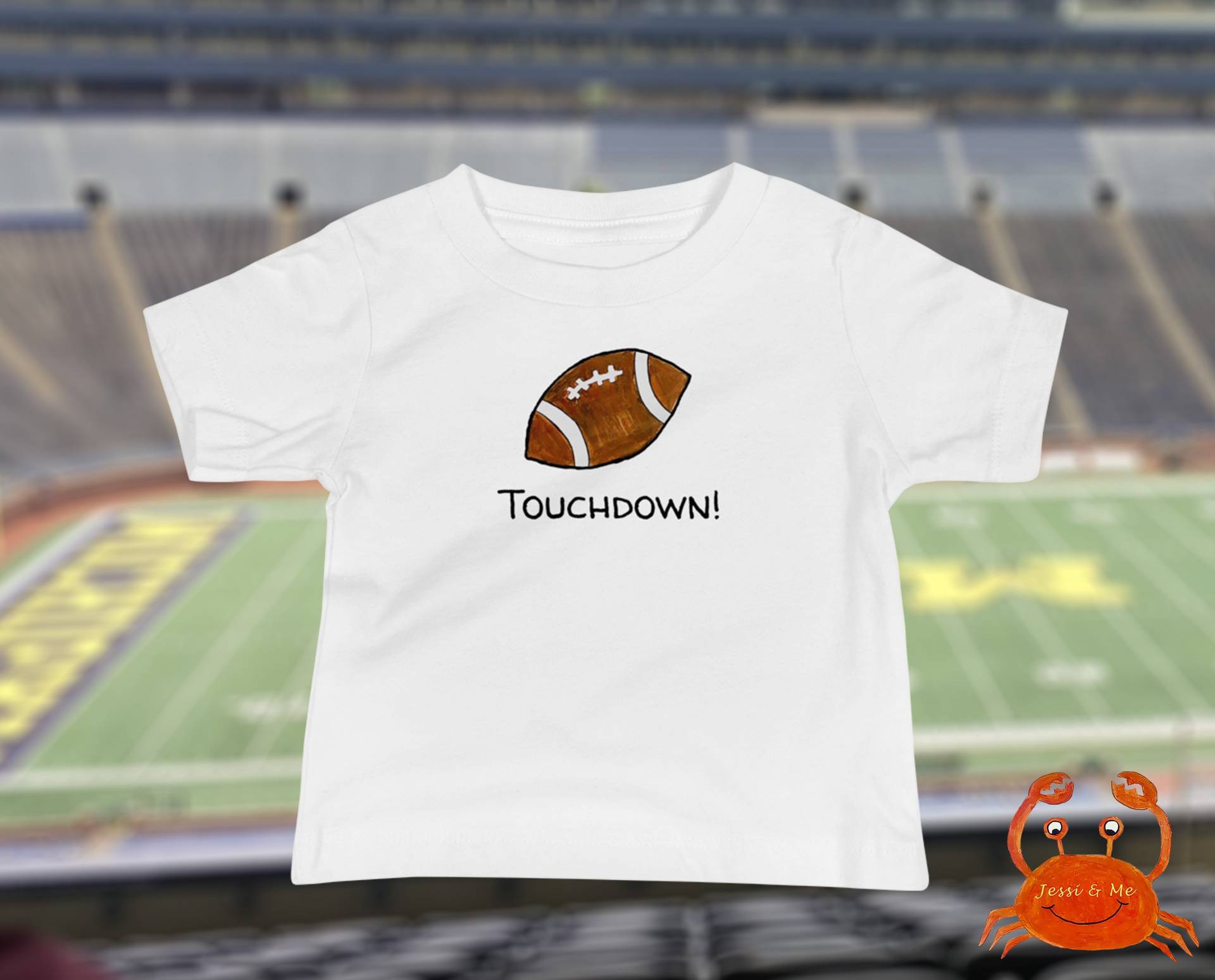 Baby Jersey Kurzarm Fußball T-Shirt, Süßes Touchdown Fun Fall Kleidung von JessiandMe