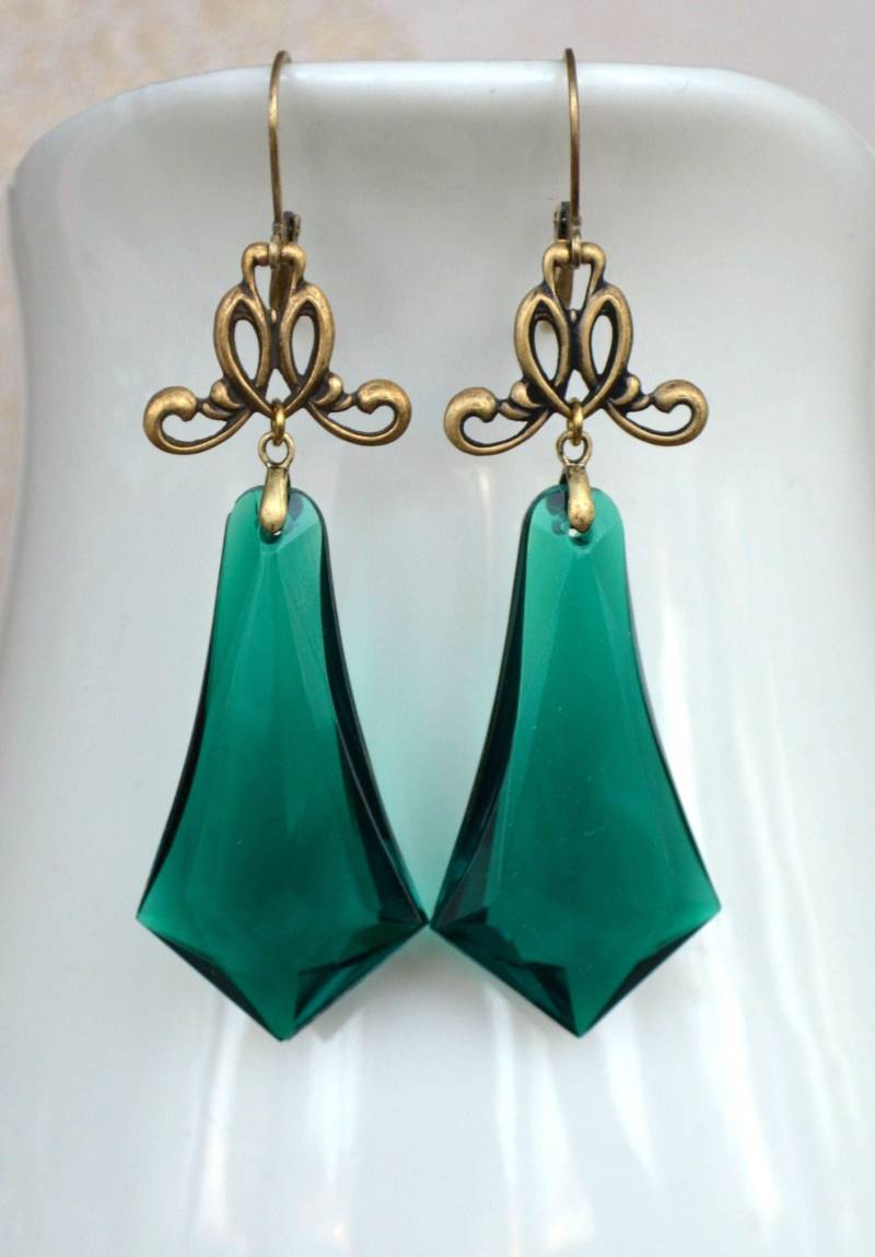 Art Deco, Jugendstil Große Vintage Smaragd Grün Lucite Tropfen Ohrringe von JessicaAscoughDesign