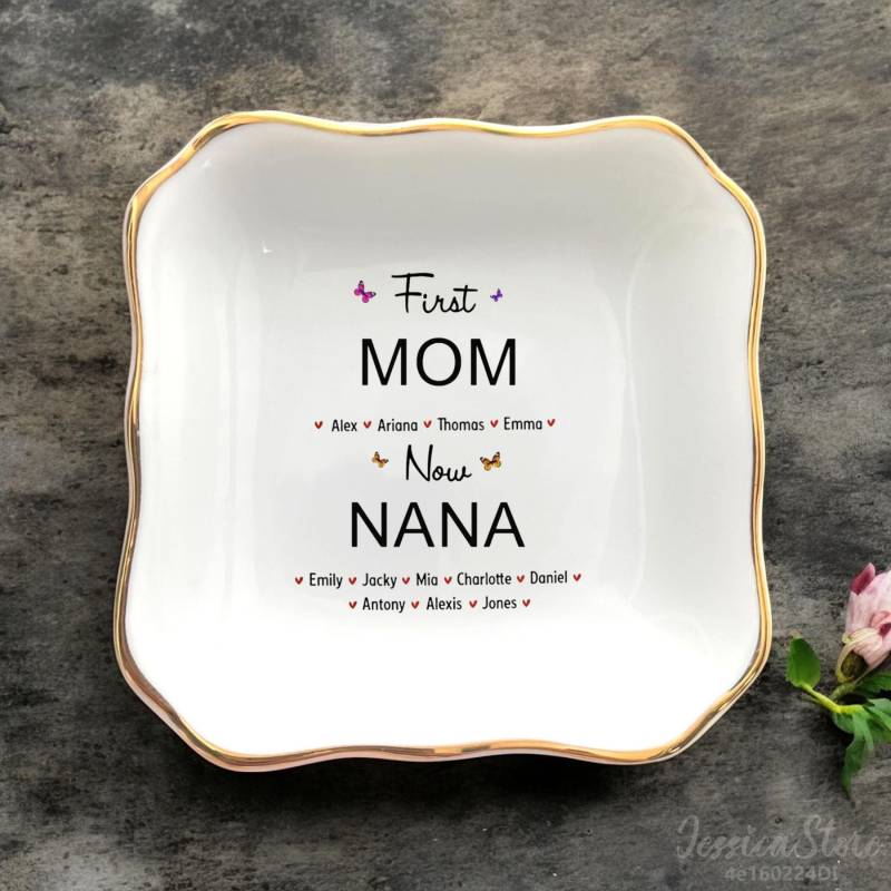 Erste Mom Jetzt Nana-Personalisierte Ring Schale Für Mama Oma Schmuck Halter-Trinket Tablett-Mutter Und Tochter-Oma-Geburtstag-Mutter-Tagesgeschenk von JessicaRCrafts
