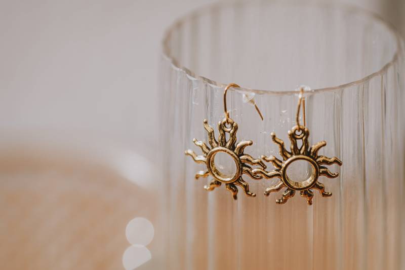 Sonne Ohrringe Gold, Erdige Ohrringe, 1 Jahr Jahrestag Geschenk Für Freundin, Fairycore Schmuck von JessisArtCreations