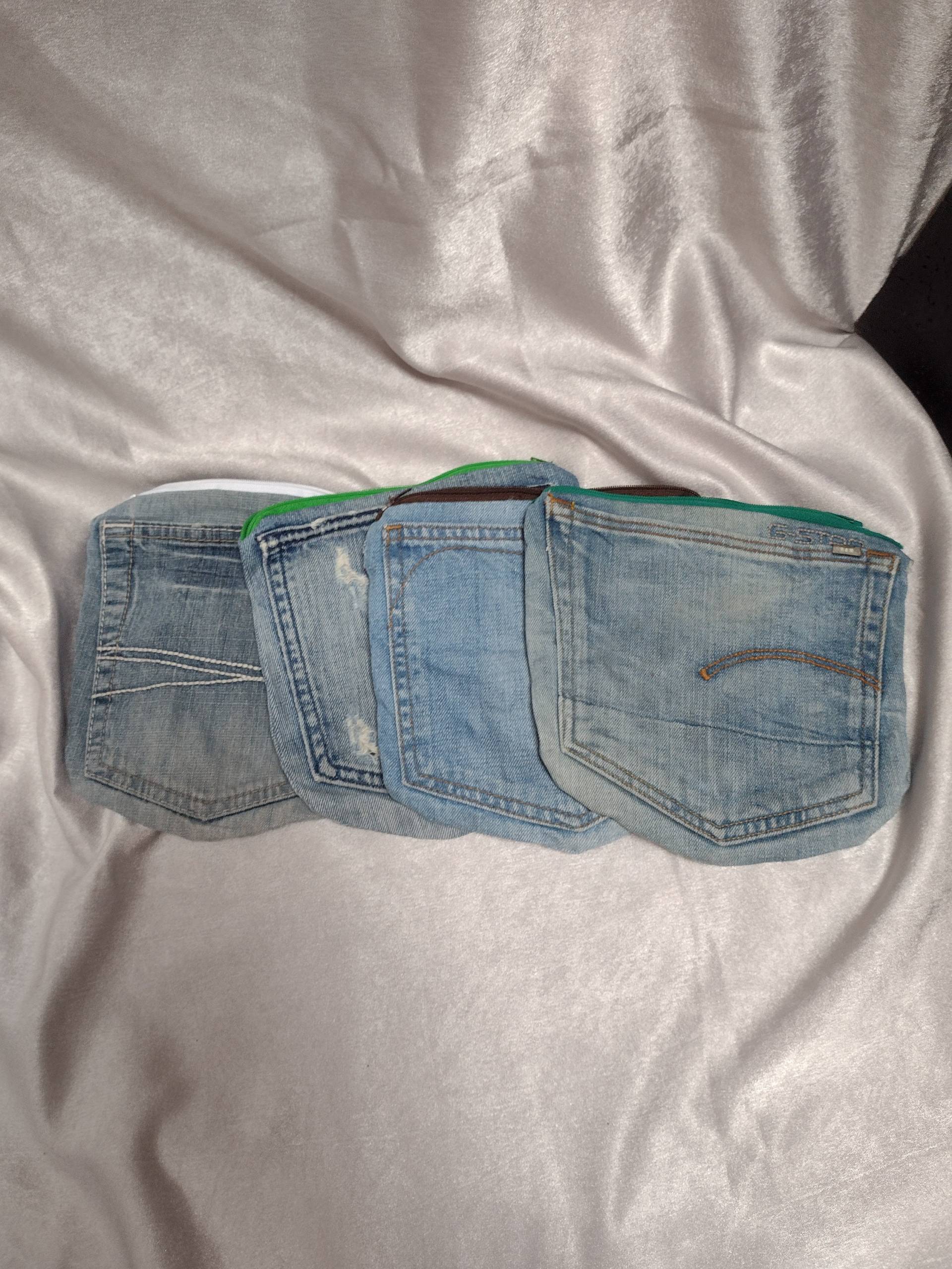 Upcycling Jeanstasche - Hell Jeanstäschlein Aus Hosentasche Upcycling Jeanstasche - Hell Jeanstäschlein Aus Hosentasche von JettesWerkstatt