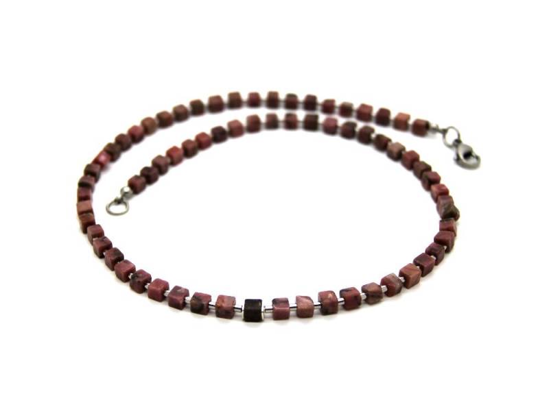 Kurze Rhodonit-Würfel-Halskette in Marmorierten Rosa - Und Graunuancen, Mit Echtsilber-Elementen, Edelsteinschmuck, Accessoire #239 Rhode von JeudeCouleursSchmuck