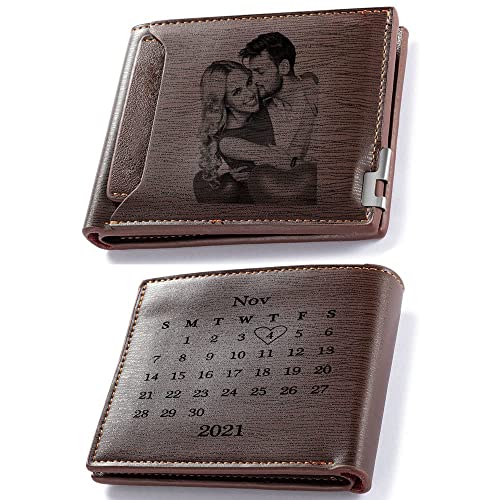 Jeweidea Portemonnaie Herren mit Foto Bifold Wallet mit Kalender Personalisierte Geldbörse mit Gravur Herren Geschenke für Ehemann Vater Freund zum Valentinstag (Stil 1) von Jeweidea