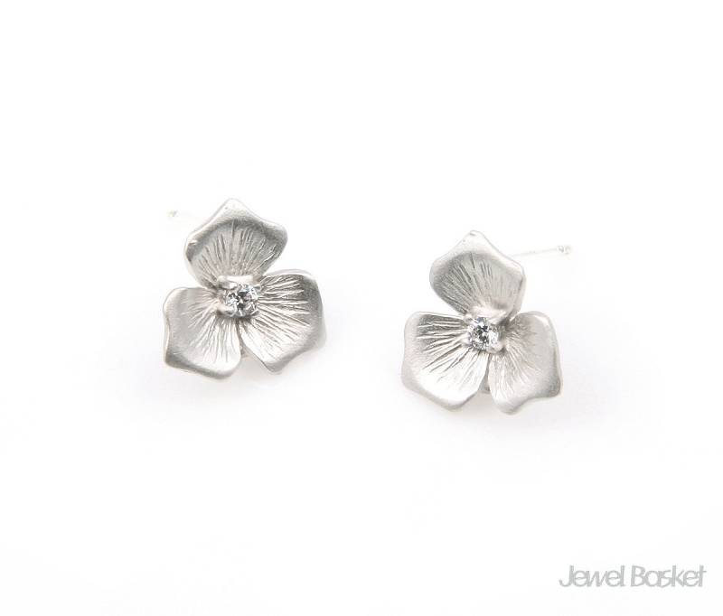 2 Stück - Blumen Ohrringe in Mattem Rhodium/11, 5mm X Bms237-E 2 Stück - Blumen Ohrringe in Mattem Rhodium/11, 5mm X Bms237-E von JewelBasket