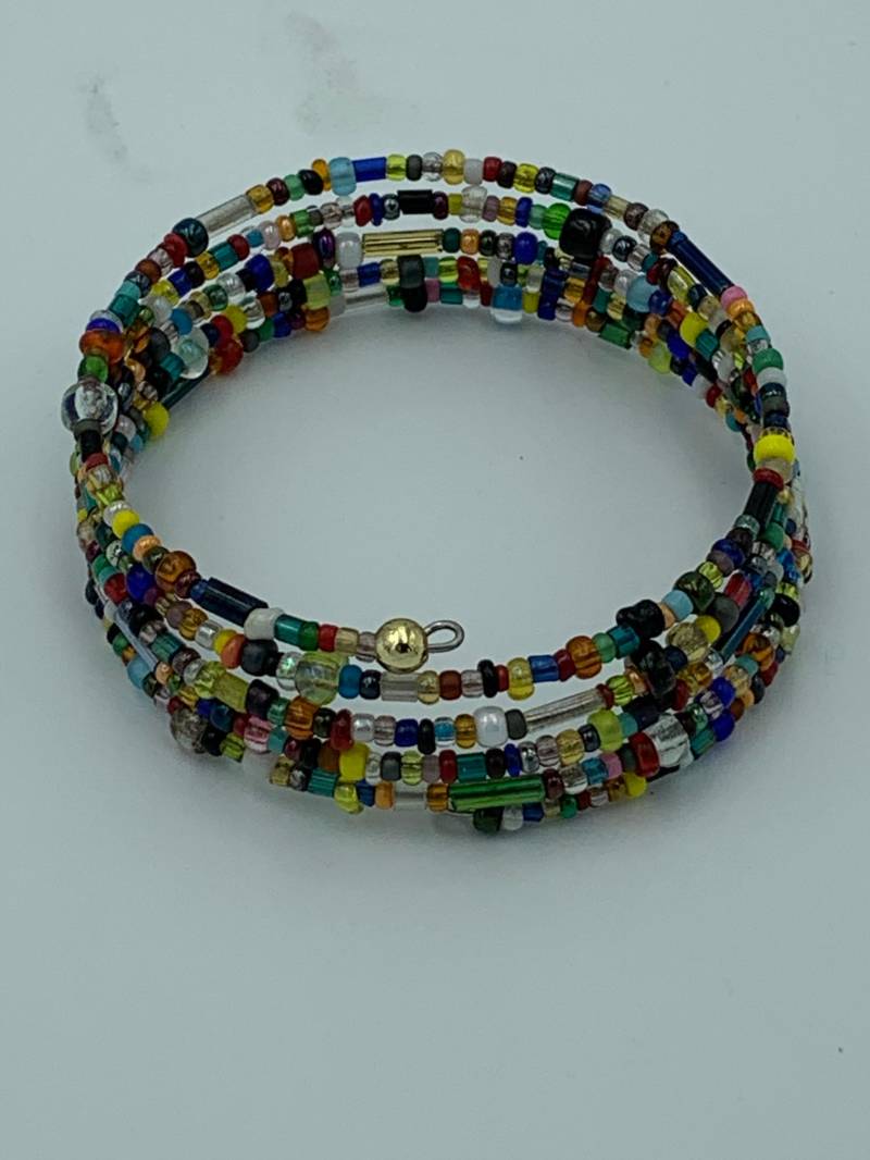 Mixed Perlen Memory Wire Armband Mixed Perlen Memory Wire Armband von JewelGrotto
