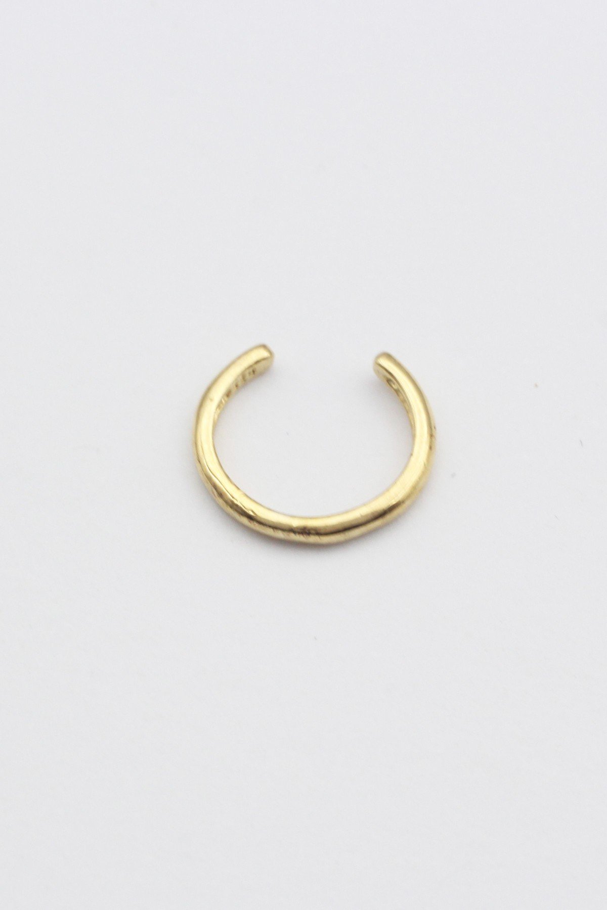 Earcuff Plain Circle Gold von Jewelberry