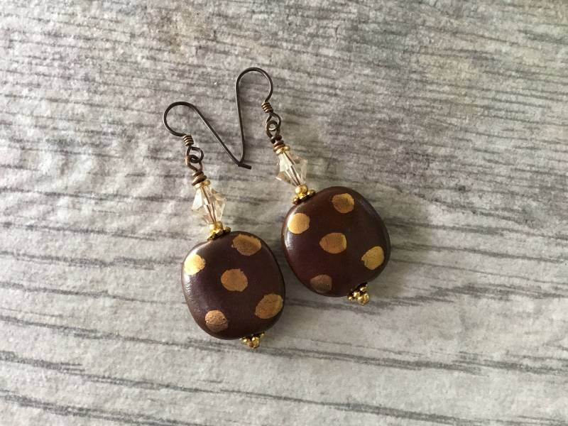 Ausverkauf Kazuri Perlen Ohrring Mit Swaroski Bicone Perle, Geschenk Ausverkauf Kazuri Perlen Ohrring Mit Swaroski Bicone Perle, Geschenk von JeweledGemsbyLL
