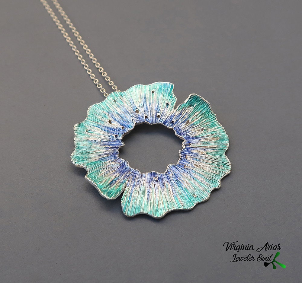 Silberner Galaxie Anhänger, Emaillierter Silberanhänger, Schmuck, Handarbeit, Geschenk Für Sie, 925 Silber, Moderner Sie Silberner Galaxie Anhänger, Emaillierter Silberanhänger, Schmuck, Handarbeit, Geschenk Für Sie, 925 Silber, Moderner Sie von JewelerSoul