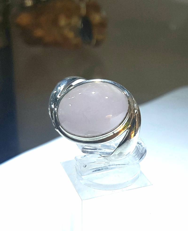 Ein Sterling Silber Rose Quarz Ring Größe 9 von JewelerySilverDesign