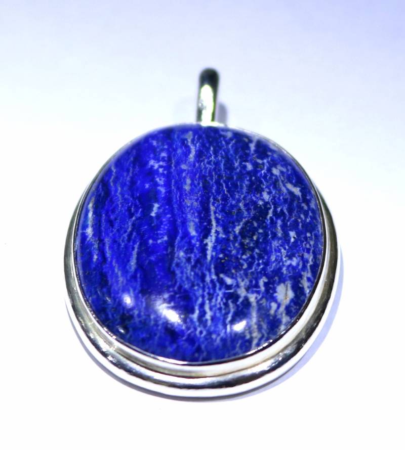 Ein Sterling Silber Sodalit Anhänger von JewelerySilverDesign