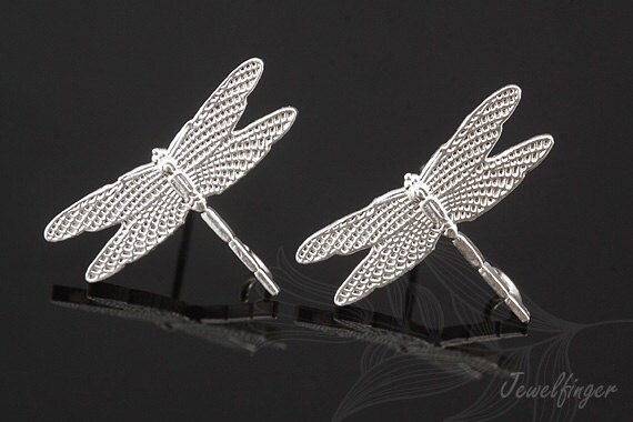 M811-1 Paar/10 Paare, Matt Rhodium Überzogen 16.2 12 Mm Libelle Ohrstecker, Schmuck Finden, Zubehör, Ohrringe von Jewelfinger