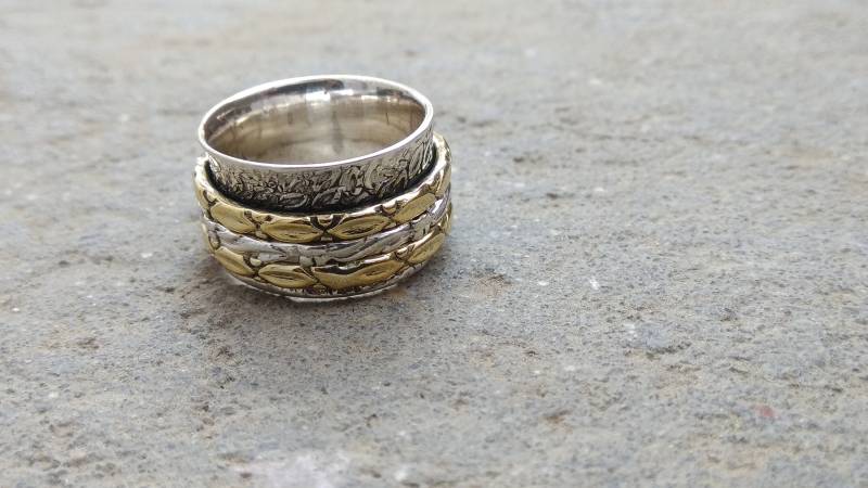Handgefertigter Messing Spinner Ring, Sterling Silber Ring | Größe 64 von JewelhubIndia