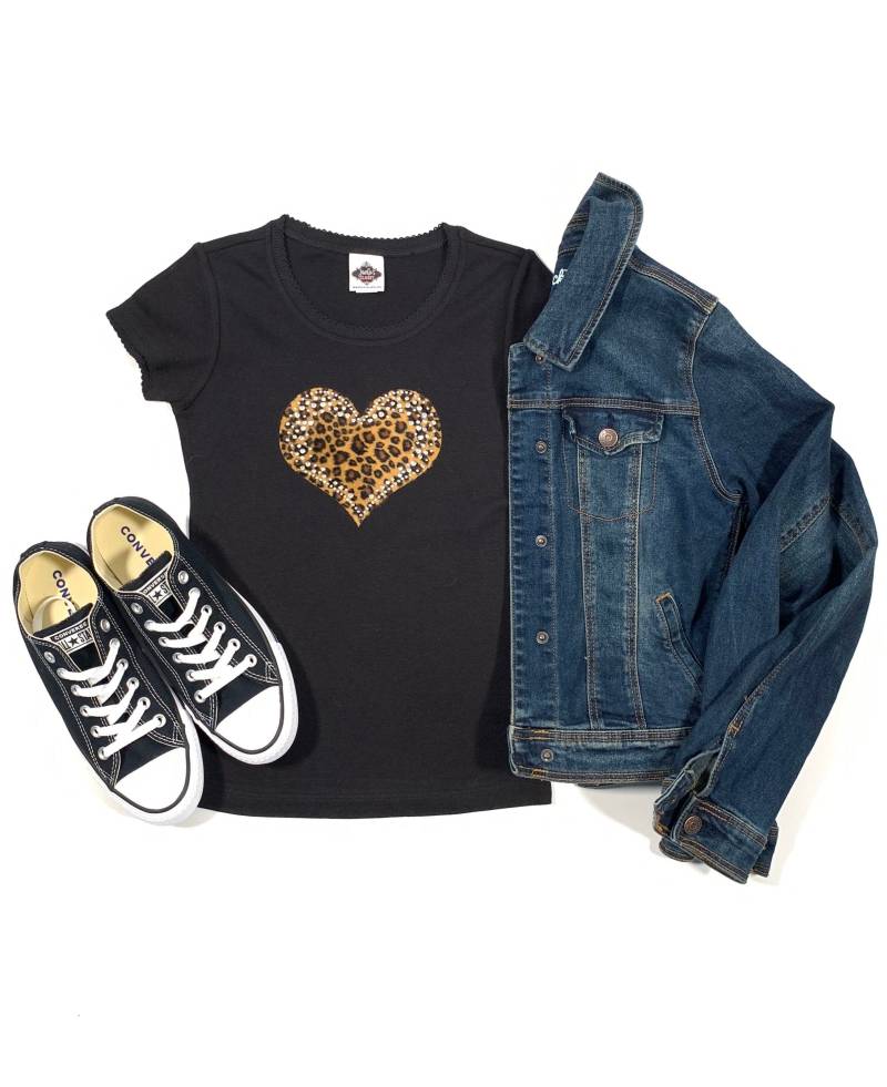 Mädchen Valentinstag Shirt | Herz-Shirt Leopardenherz Tierkönigreich T-Shirt Mit Tiermuster Für Strasssteine Und Kunstpelz von JeweliasCloset