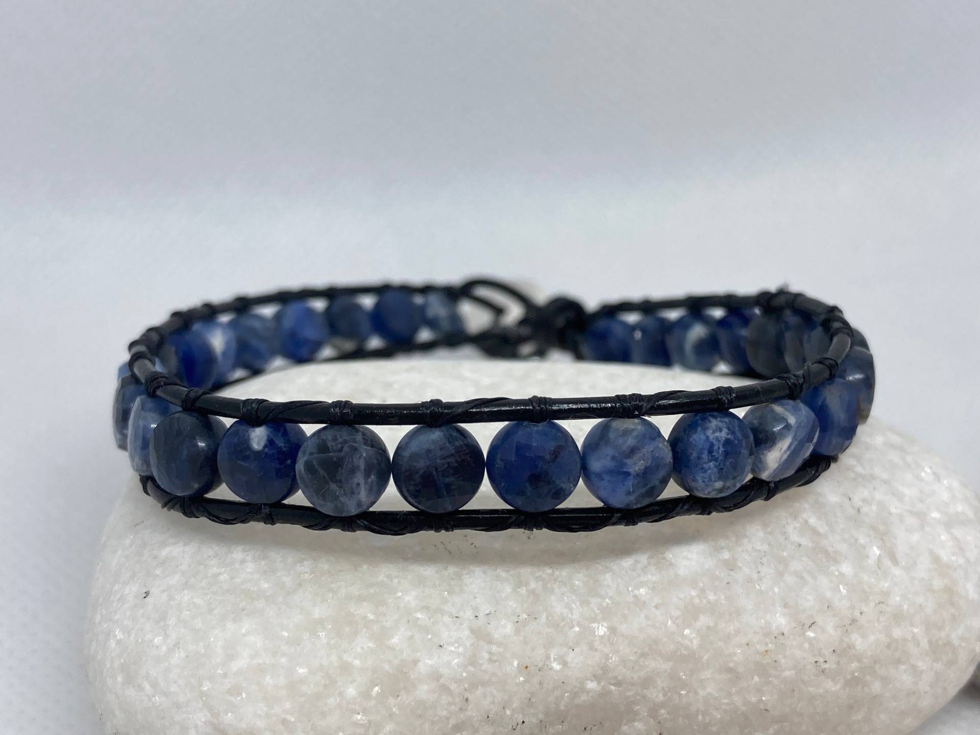 Lapis Lazuli Leder Wickelarmband Herrenarmband Silber Knopf von Jeweliscious