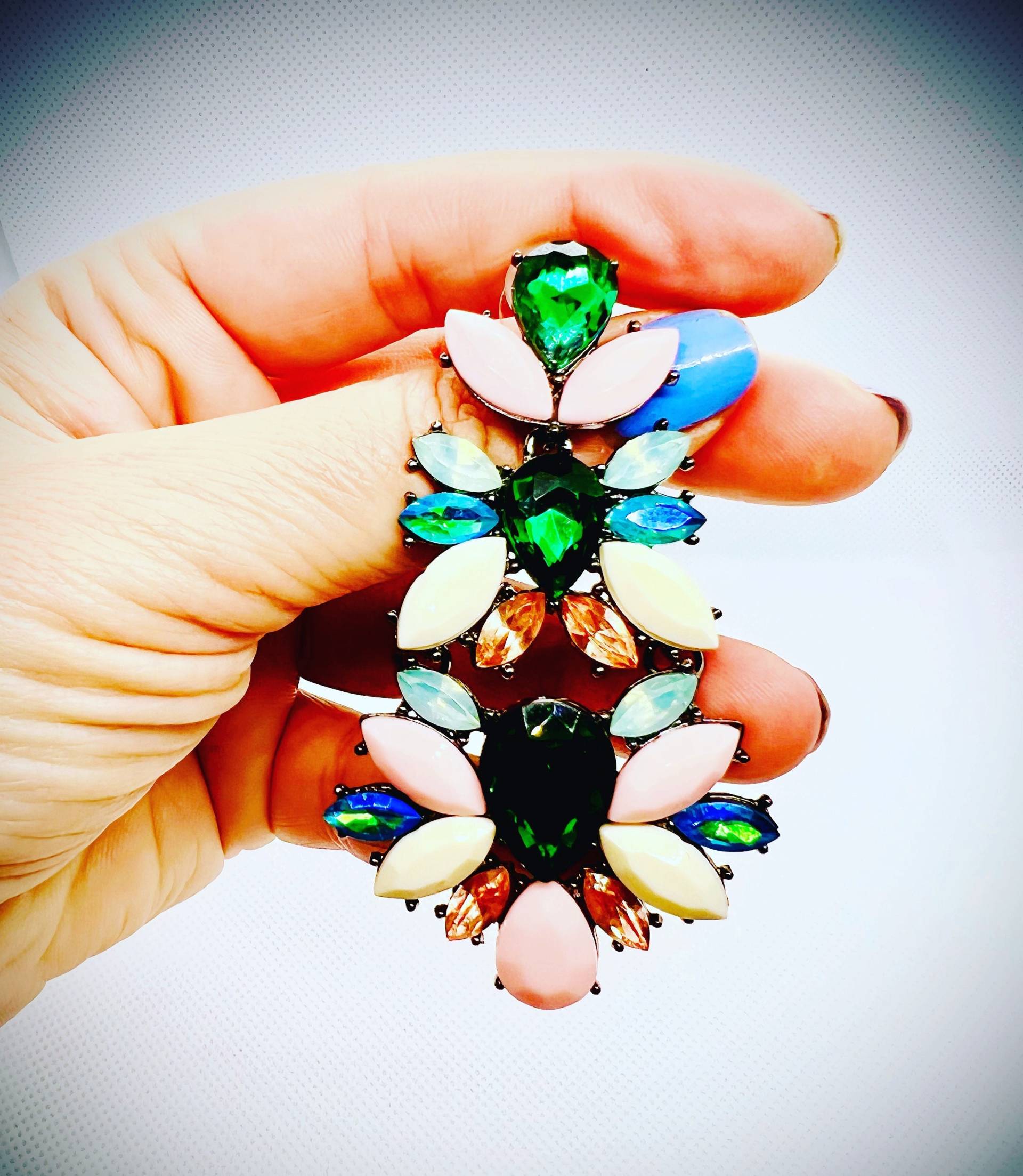 Bunte Strass Kristall Ohrringe. Statement Bunte Strass Kristall Ohrringe. Statement von JewelledBazaar