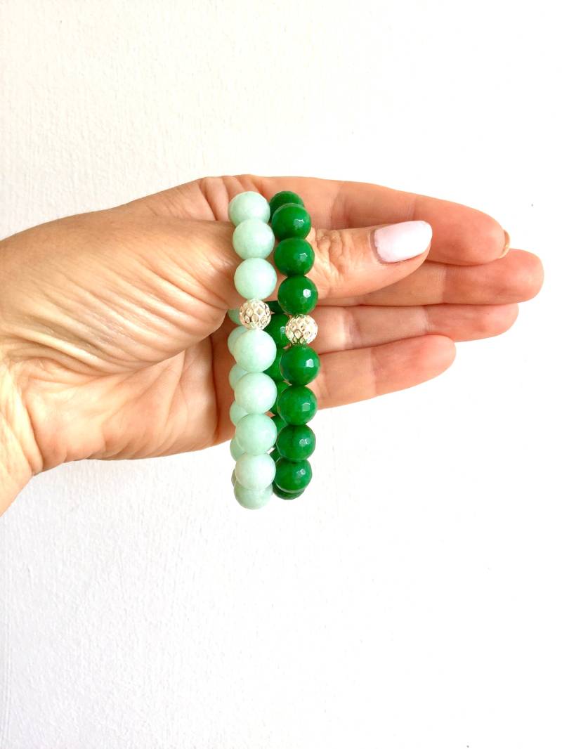 Kristall Perlen Armband Stapel Mit Silber Perlen. Der Stapel. Grün Und Limette, Rosa Rot Kristall Perlen Armband Stapel Mit Silber Perlen. Der Stapel. Grün Und Limette, Rosa Rot von JewelledBazaar
