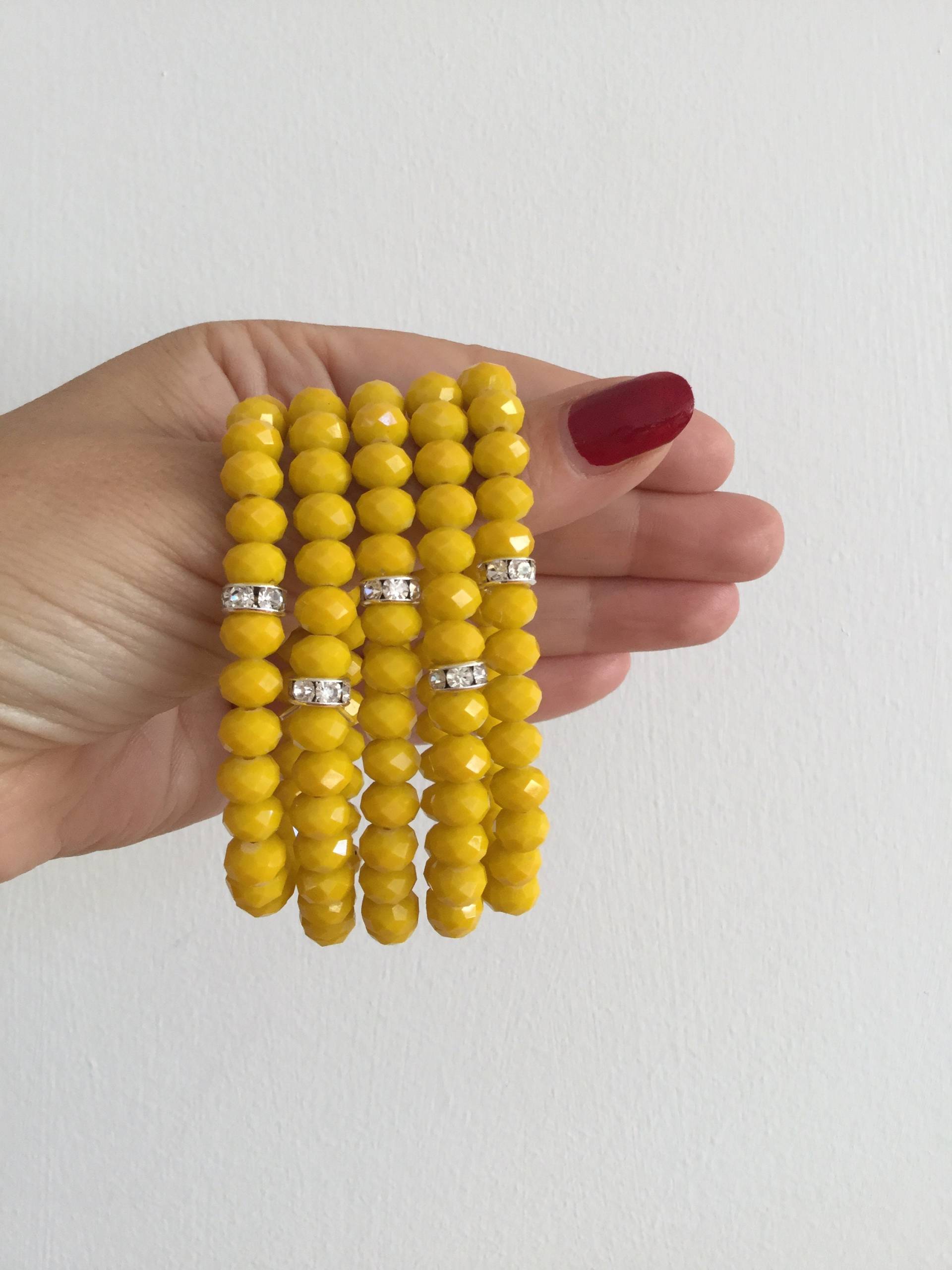 Kristall Perlen Armband-stapel Mit Swarovski-Kristallperle. Wählen Sie Aus Türkisen, Grauen, Roten, Gelben, Orangen, Dunkelroten Kristallarmbändern Kristall Perlen Armband-stapel Mit Swarovski-Kristallperle. Wählen Sie Aus Türkisen, Grauen, Roten, Gelben, Orangen, Dunkelroten Kristallarmbändern von JewelledBazaar