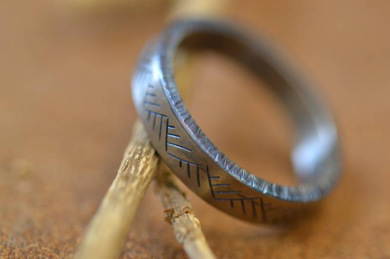 Versprechungsring Für Sie Titan Graviert Koordinaten Ring Edelstahl Herren von Jewellerium