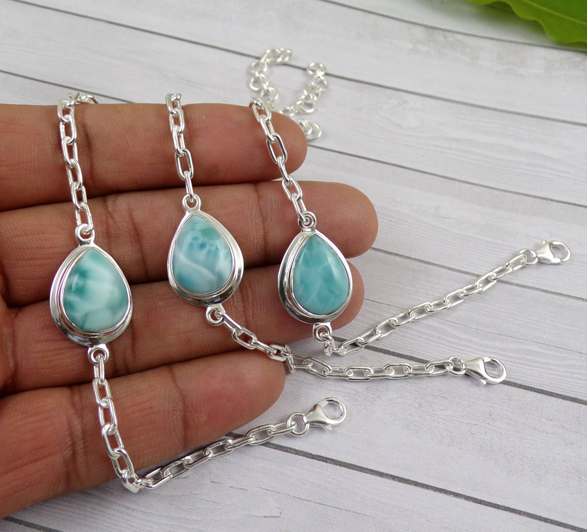 Aaa Larimar Armband, Ocean Blue Massives 925 Sterling Silber Karabinerkralle, Verstellbares Für Sie, M121205 von Jewellery4All