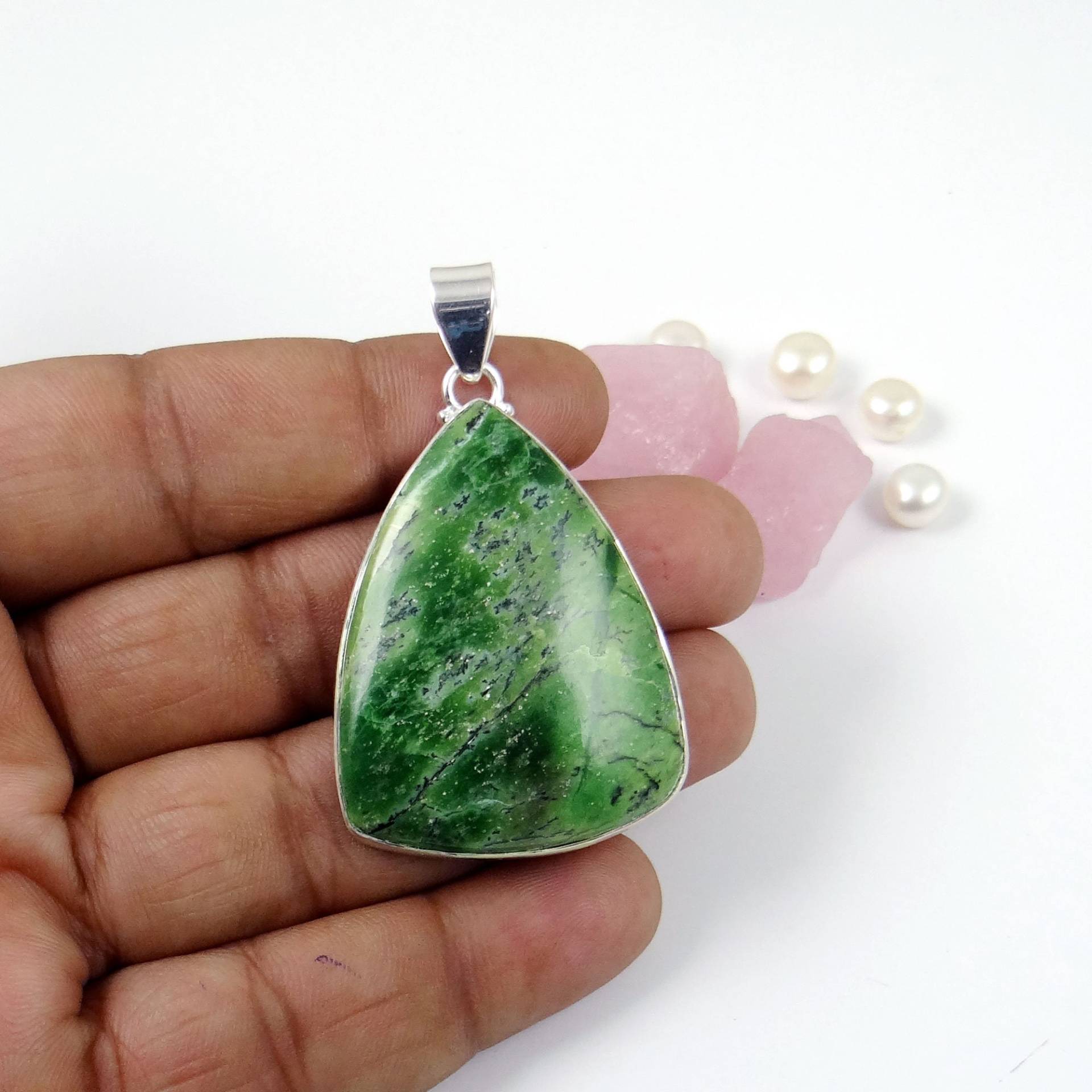 Grüner Schweizer Opal Sterling Silber Anhänger - Handgemachter Statement Schmuck von Jewellery4All