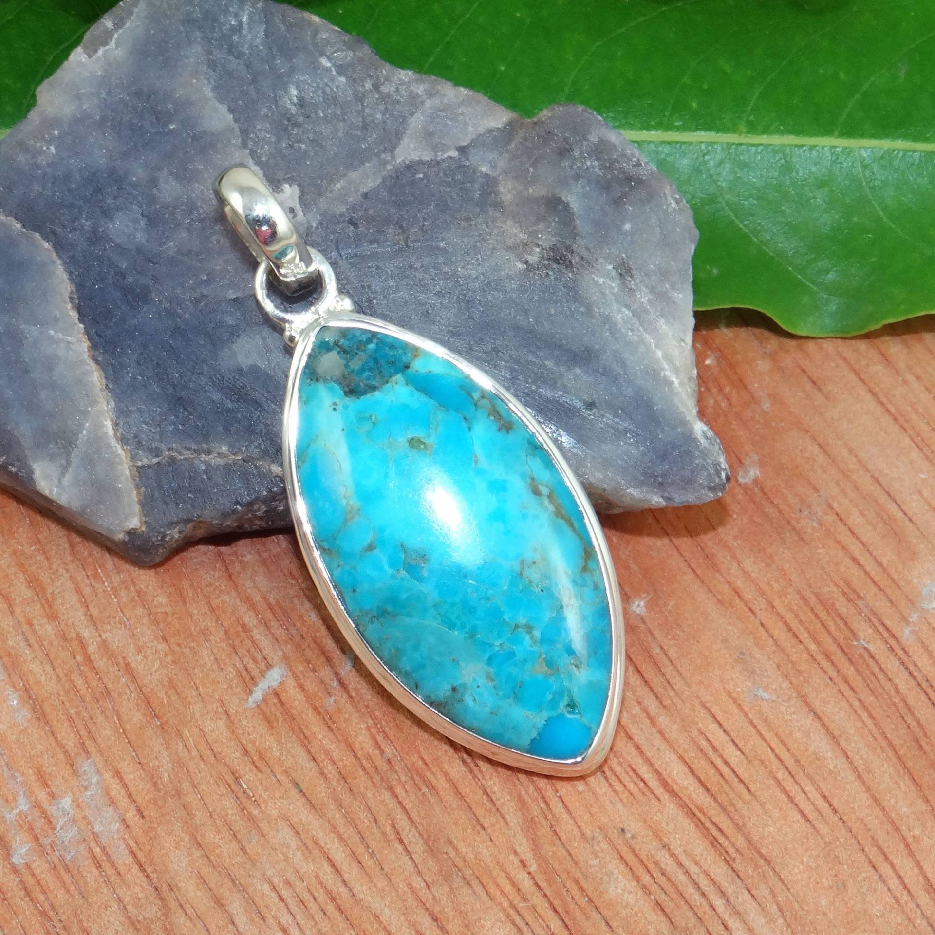 Mohave Blauer Türkis, 925 Sterling Silber Anhänger, Türkis Handgefertigter Einzigartiges Geschenk, Sale, L80520 von Jewellery4All