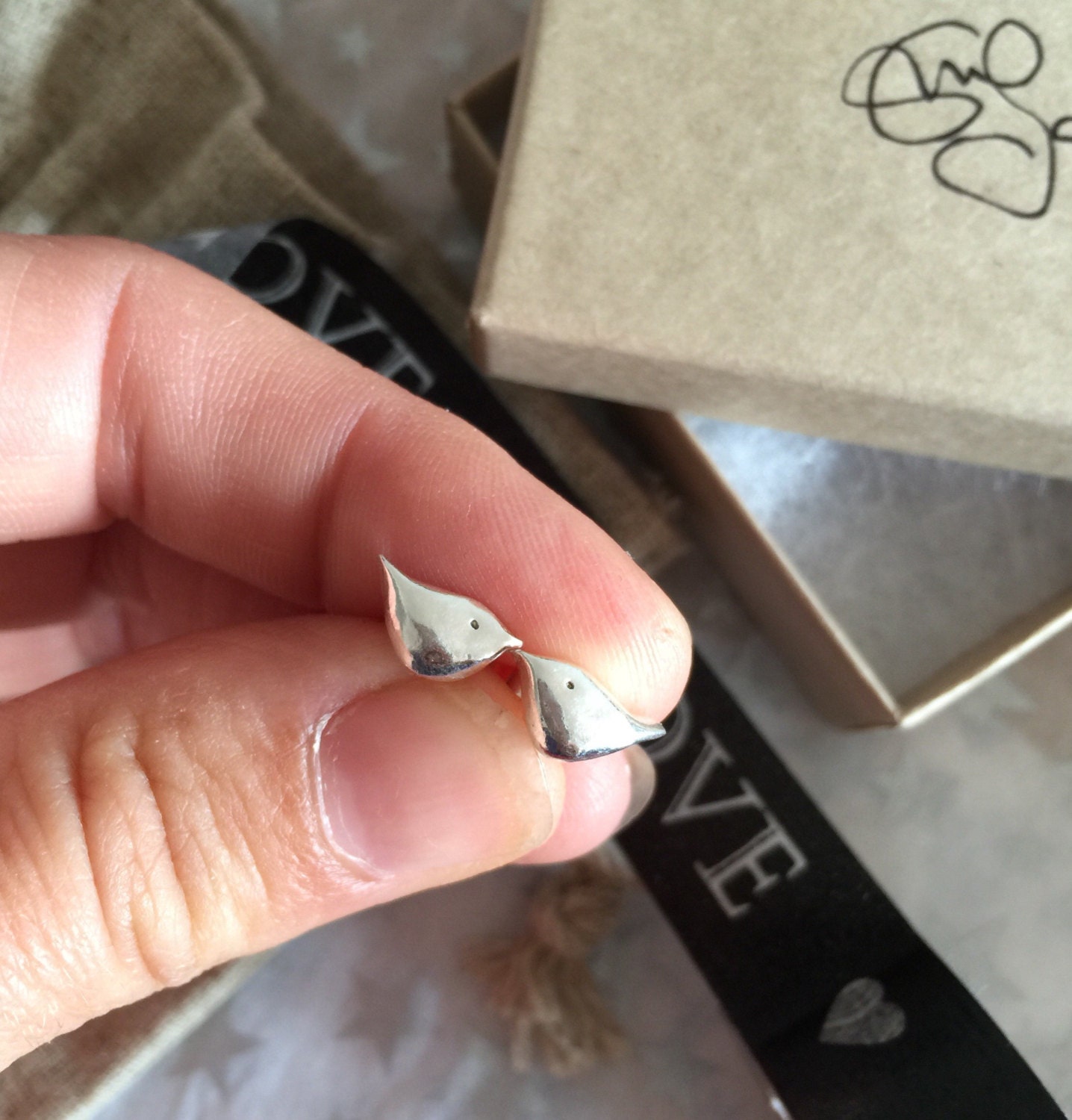 Kleiner Vogel Als Ohrstecker Kleiner Vogel Als Ohrstecker von JewelleryByEm