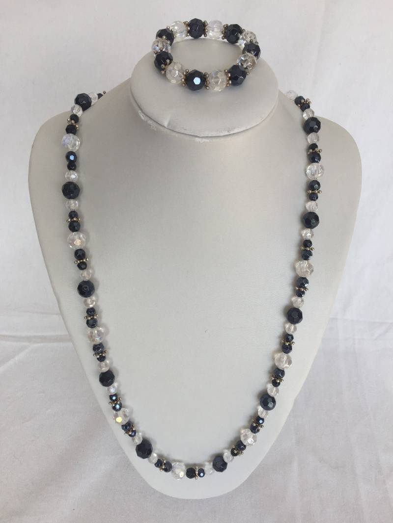 Chunky Black & Clear Perlenkette Runde Rondelle, Einzigartiges Design, Optional Mit Armband Chunky Black & Clear Perlenkette Runde Rondelle, Einzigartiges Design, Optional Mit Armband von JewelleryByJas