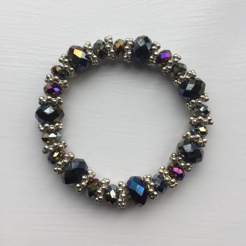 Mehrfarbige Rondelle Und Versilberte Daisy Spacer Perlenarmband, Unikatdesign, Magnetverschluss, Uk-Shop Mehrfarbige Rondelle Und Versilberte Daisy Spacer Perlenarmband, Unikatdesign, Magnetverschluss, Uk-Shop von JewelleryByJas