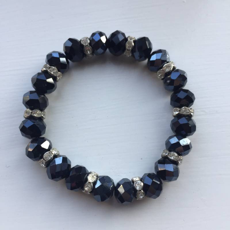 Schwarzes Metallic Rondell Armband Mit Gewellten Diamanten Spacern, Uk Shop von JewelleryByJas