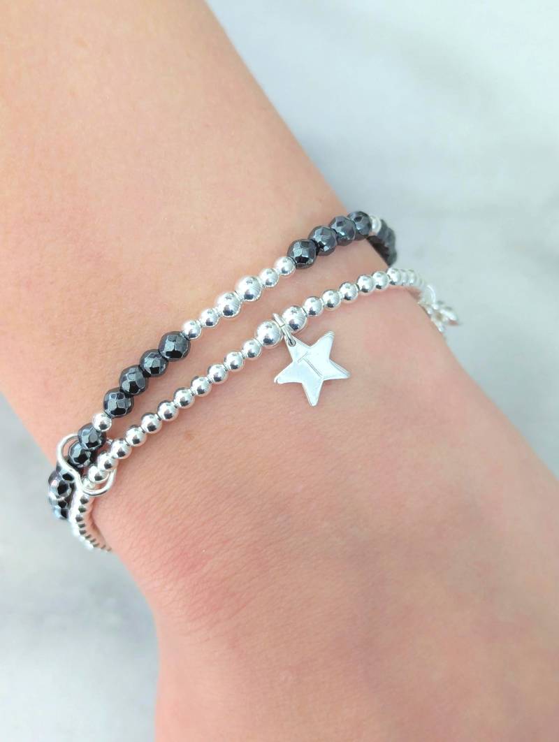 Sterling Silber Anfang Stern Armband Hämatit Perlen Anhänger von JewelleryByWithLove