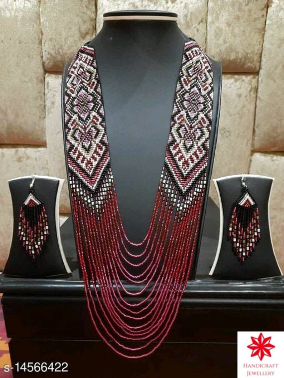 Afrikanisch/ Handgemachte Halskette/ Schön/Elegant/ Bunt/ Kulturell/ Ethnisch/ Massai Schmuck/Mit Ohrring von JewelleryCoCreations