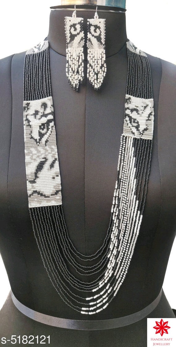 Löwe Perlen Halskette/Afrikanisch/Handmad Halskette/Elegant/Bunt/Kulturell/Massai Schmuck/Perlen Halskette/Lange Halskette/Mit Ohrringen von JewelleryCoCreations