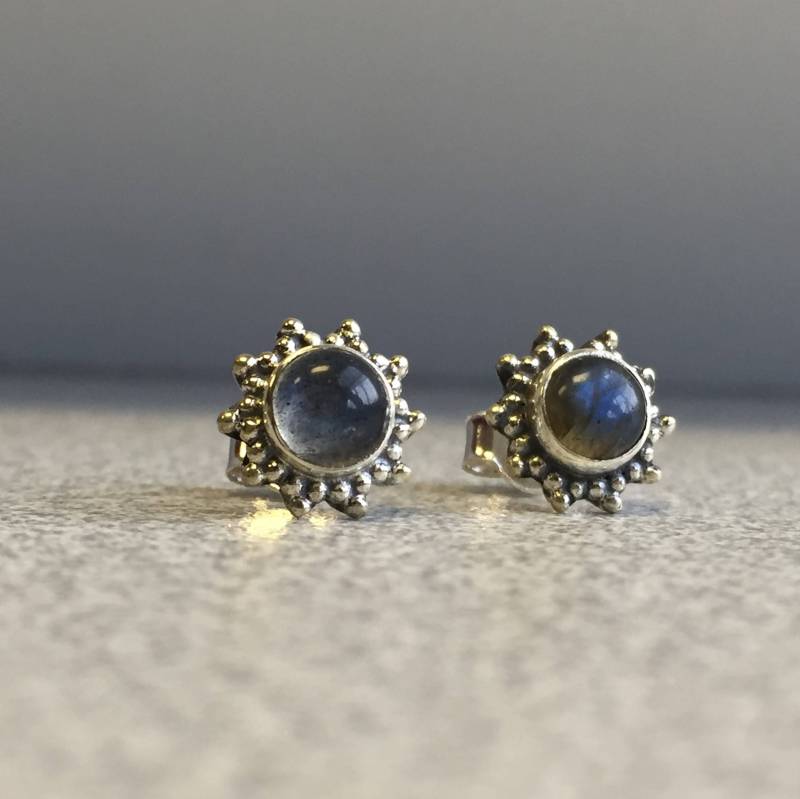 stern Motiv Labradorit Ohrstecker von JewelleryStoreLondon
