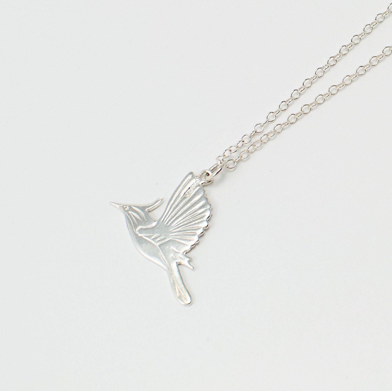 Humming Bird Halskette | Sterling Silber Handgefertigt Humming Bird Halskette | Sterling Silber Handgefertigt von JewellerybyJK
