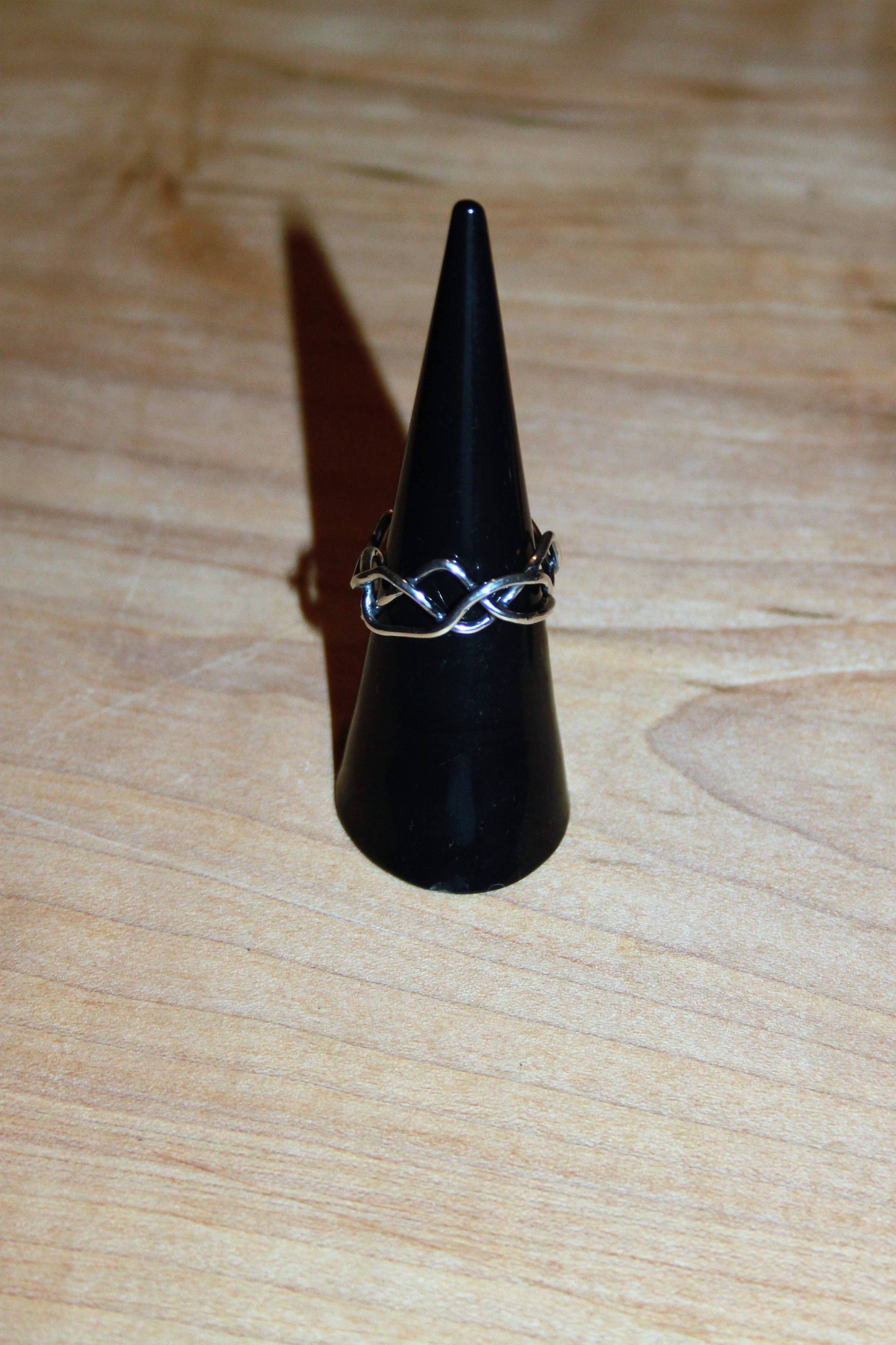 Verwirrter Drahtring Verwirrter Drahtring von JewellerybyJodyCraft