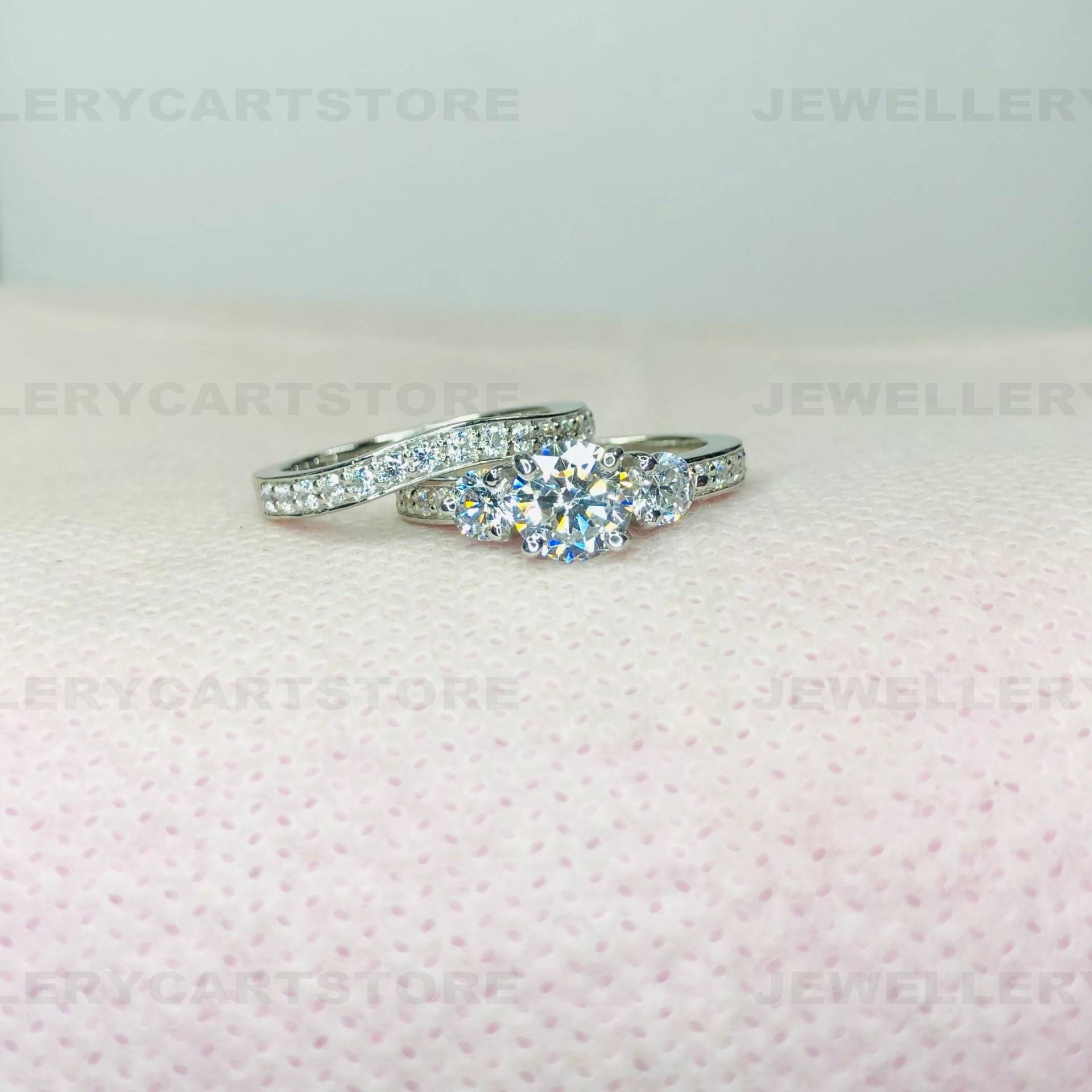 Drei Stein Diamant Ring Set, Verlobungsring Weißgold Frauen Brautring Massiver 925 Sterling Silber Ring, 6638 von JewellerycartStore