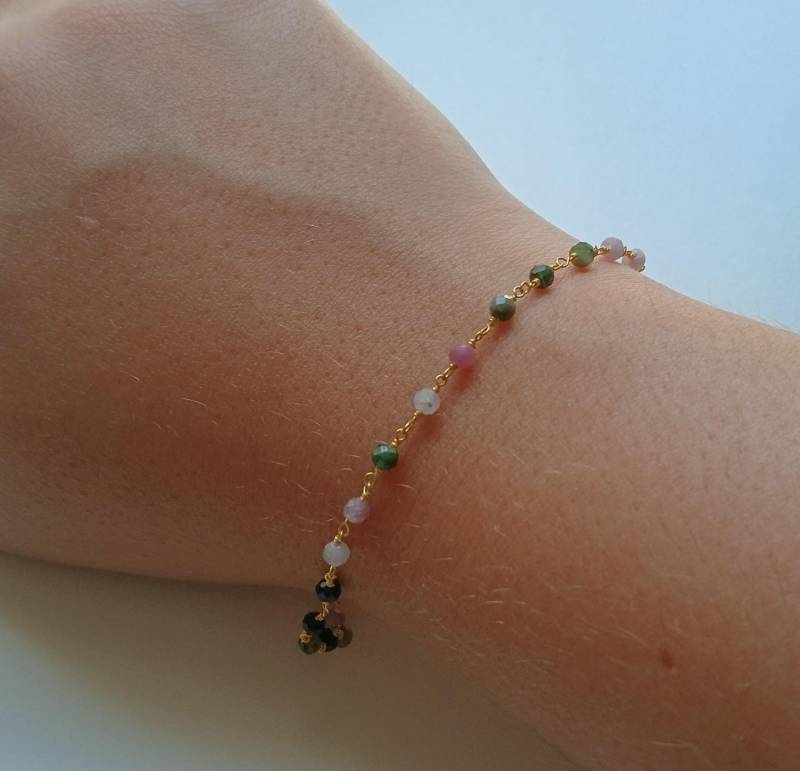 14K Gold Gefülltes Turmalin Rosenkranz Armband Multicolor Crystal Gem von Jewellusion