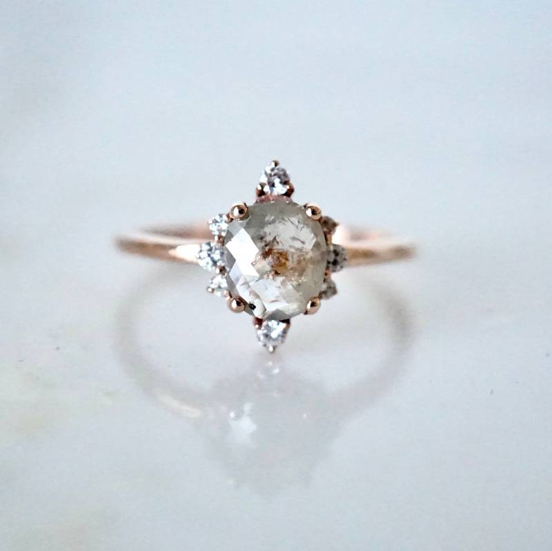 Pfirsich Rosenschliff Diamant Verlobungsring von Jewelluxe
