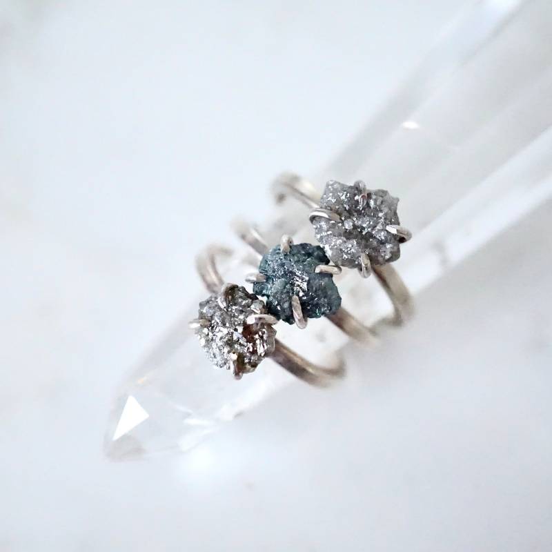 Rohdiamant Verlobungsring Rustikaler Sterling Silber Rohedelstein von Jewelluxe