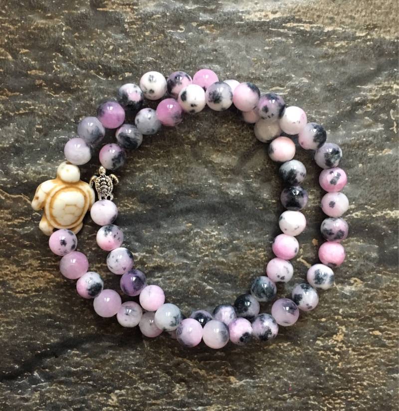 Pink Pepper Sea Schildkröte Armband Pink Pepper Sea Schildkröte Armband von JewelrSea