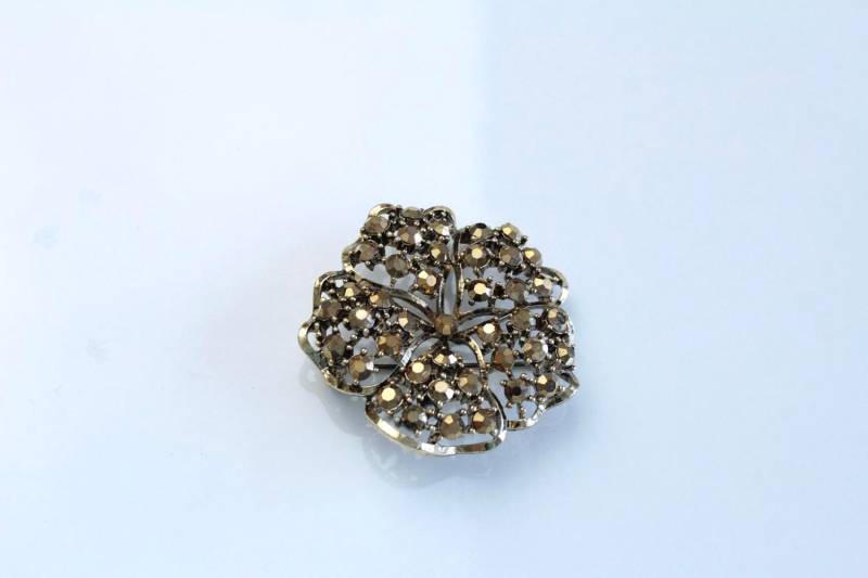 Lisner Runde Brosche 1970Er Jahre Mit Gold Strass # 874 Lisner Runde Brosche 1970Er Jahre Mit Gold Strass # 874 von Jewelrin
