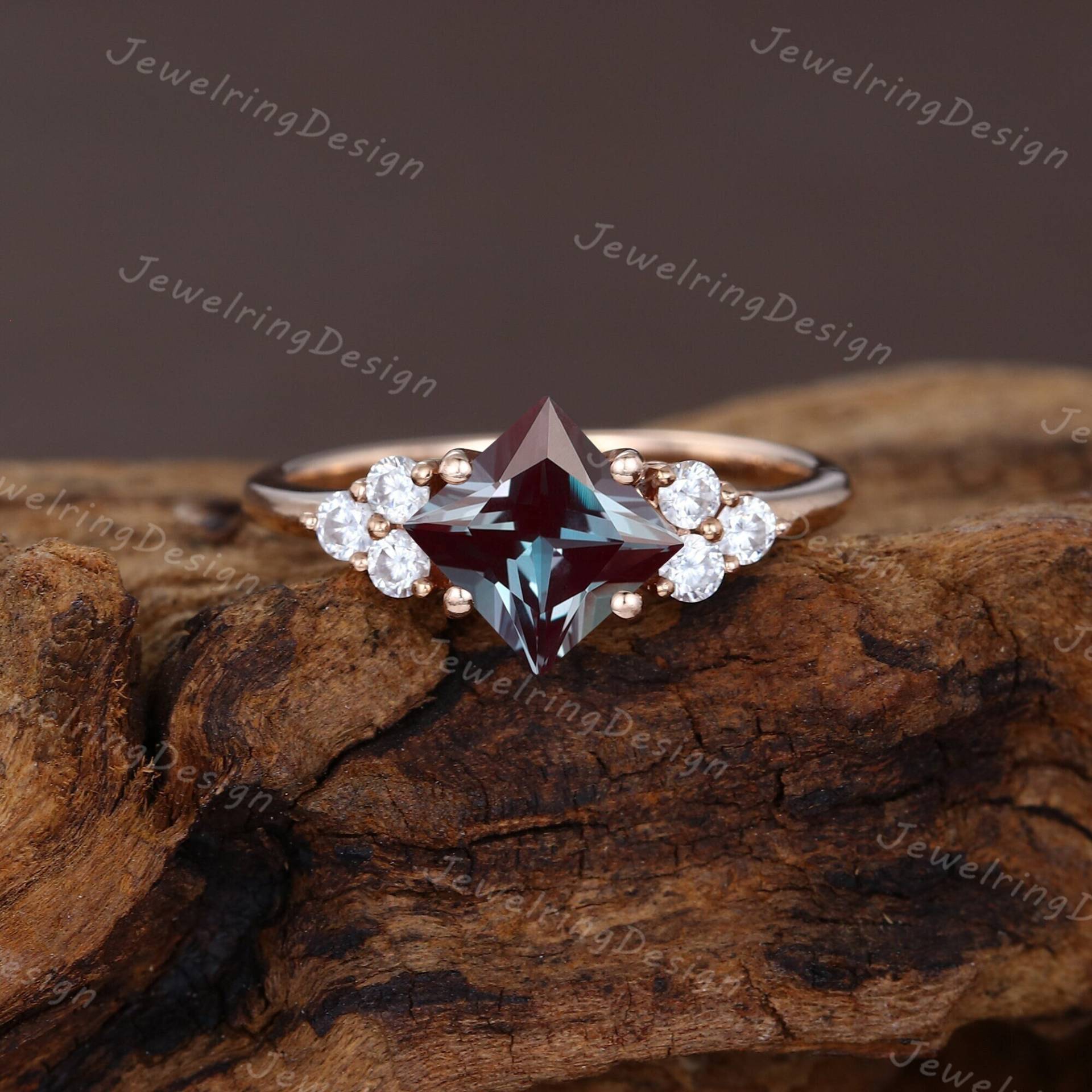 Alexandrit Verlobungsring Roségold Diamant Prinzessinnenschliff Vintage Einzigartige Hochzeit Braut Jahrestag Geschenk Für Frauen Alexandrit Verlobungsring Roségold Diamant Prinzessinnenschliff Vintage Einzigartige Hochzeit Braut Jahrestag Geschenk Für Frauen von JewelringDesign