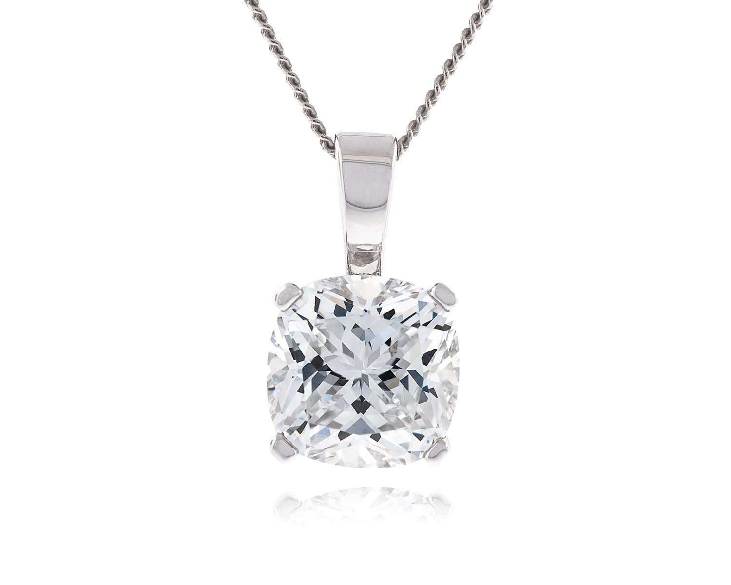 925 Sterling Silber Kissen Diamant Geschnitten 7, 5 X Mm - 8X8Mm Kristall Weiß Cz Anhänger Mit 18" Diamant-Cut Bordstein Kette Halskette Rhodium 925 Sterling Silber Kissen Diamant Geschnitten 7, 5 X Mm - 8X8Mm Kristall Weiß Cz Anhänger Mit 18" Diamant-Cut Bordstein Kette Halskette Rhodium von JewelryAcacia