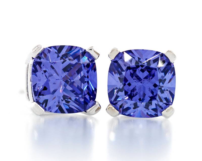 Kissen Form Radiant Diamant Geschnitten Amethyst Farbe 6 X - 7X7mm Cz 925 Sterling Silber Schwere Montage Ohrstecker Rhodium Vergoldet Kissen Form Radiant Diamant Geschnitten Amethyst Farbe 6 X - 7X7mm Cz 925 Sterling Silber Schwere Montage Ohrstecker Rhodium Vergoldet von JewelryAcacia