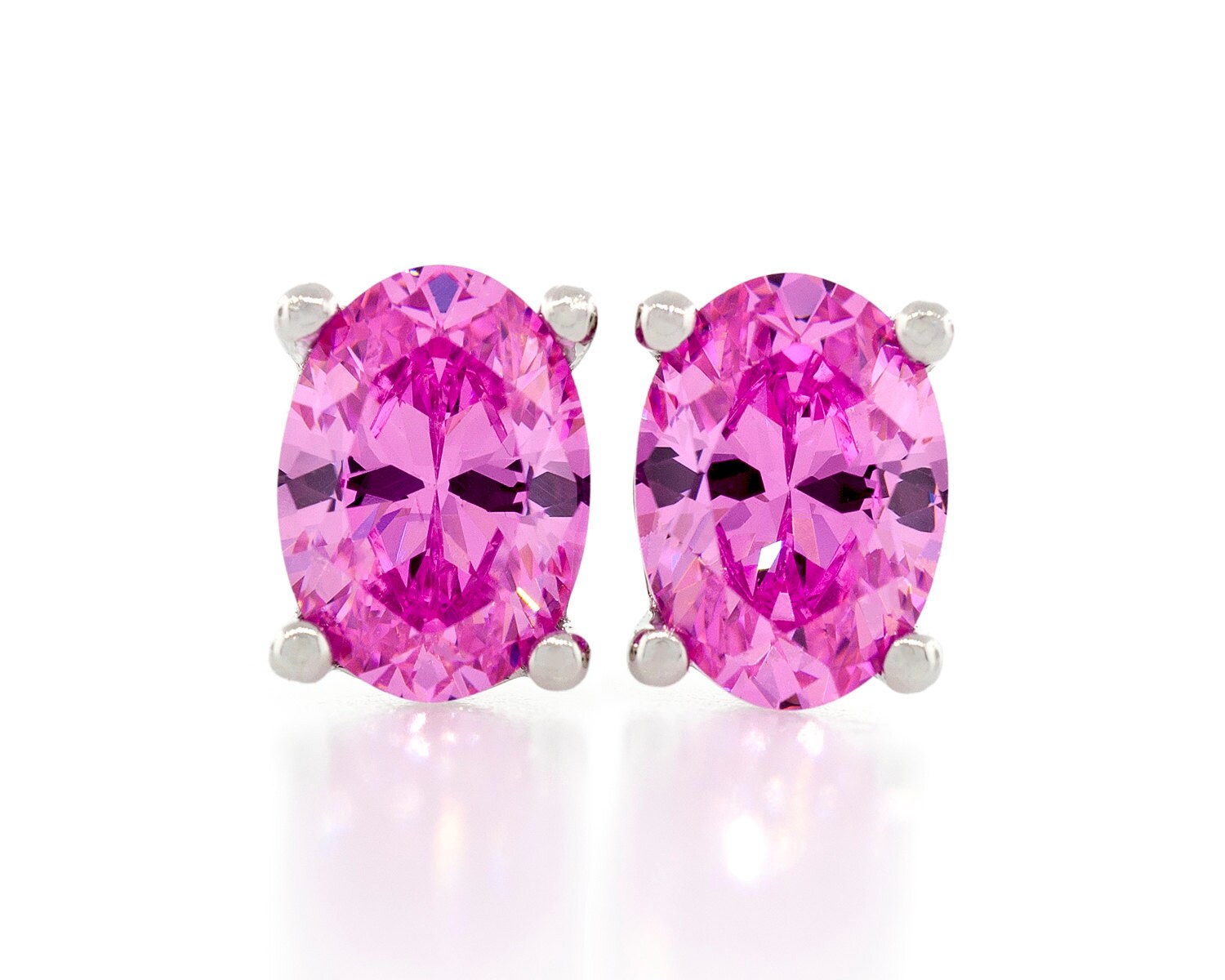 Ovale Form Fancy Diamant Geschnitten Rosa Saphir Farbe 6 X 4 - 8 Mm Cz 925 Sterling Silber Schwere Montage Ohrstecker Rhodium Vergoldet Ovale Form Fancy Diamant Geschnitten Rosa Saphir Farbe 6 X 4 - 8 Mm Cz 925 Sterling Silber Schwere Montage Ohrstecker Rhodium Vergoldet von JewelryAcacia