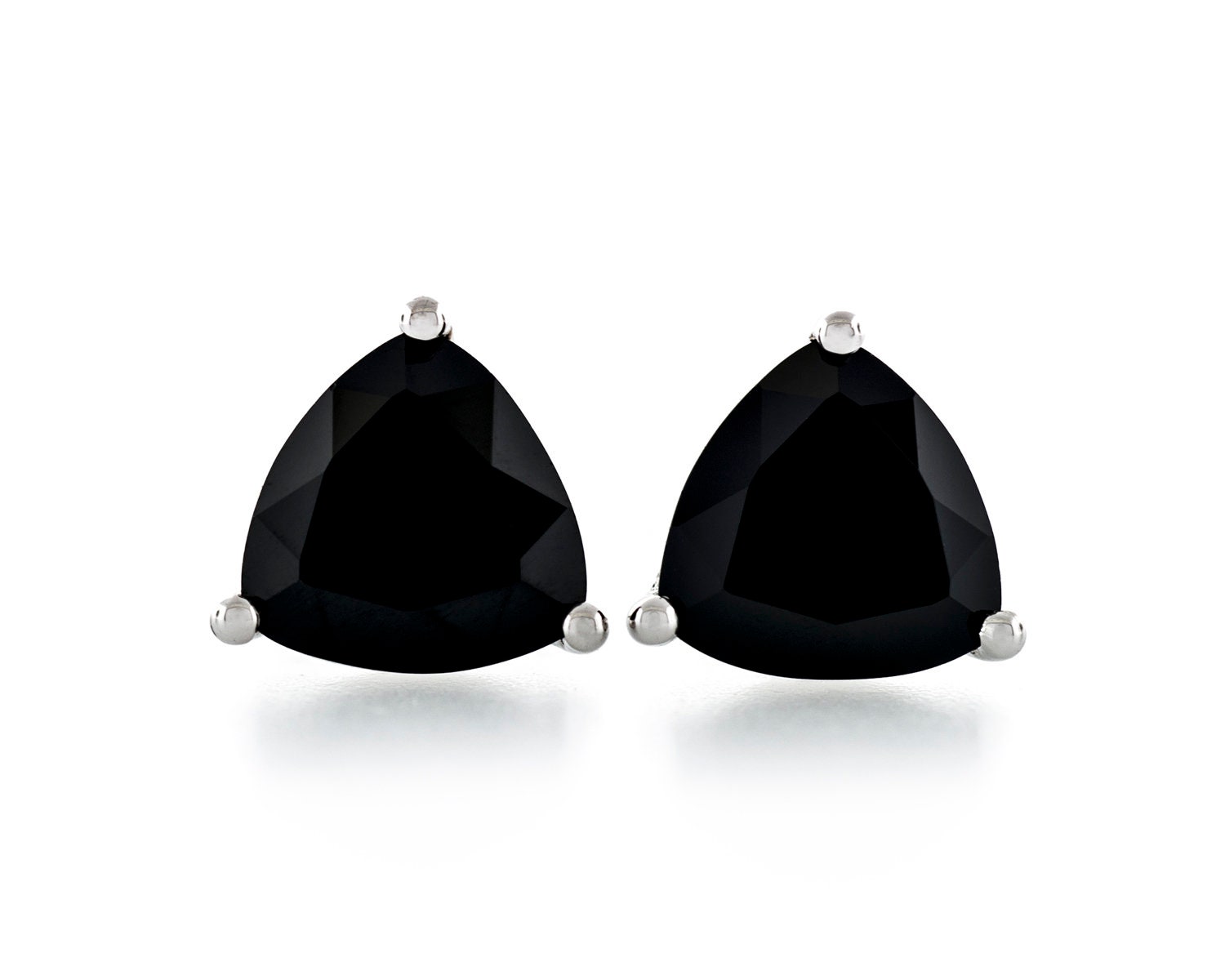 Simulierter Schwarzer Diamant Jet Cz Martini 3 Zacken Sterlingsilber Hypoallergene Ohrstecker Trillion Diamantschliff 5, 5x5, 5mm - 8, 5x8, 5mm Simulierter Schwarzer Diamant Jet Cz Martini 3 Zacken Sterlingsilber Hypoallergene Ohrstecker Trillion Diamantschliff 5, 5x5, 5mm - 8, 5x8, 5mm von JewelryAcacia