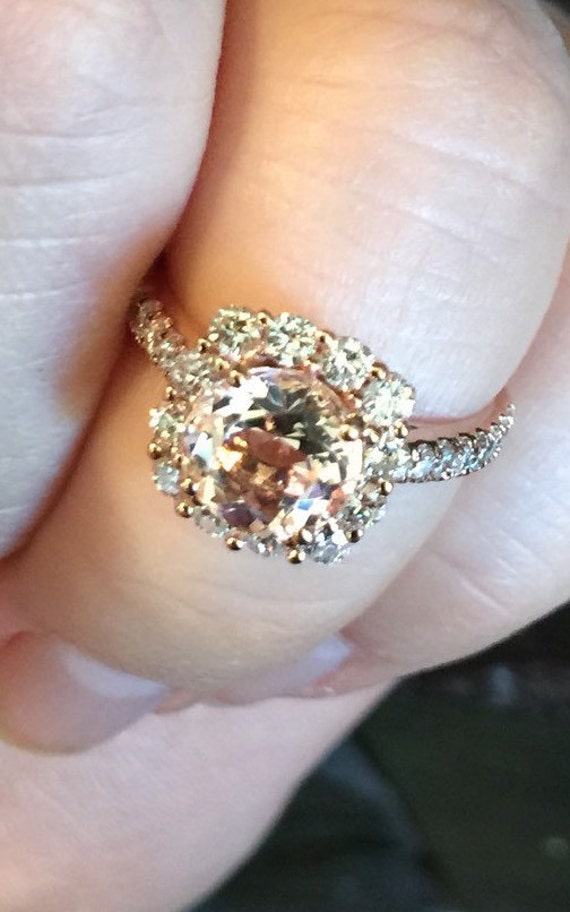 Morganit Verlobungsring 14K Rose Gold Hochzeit Ring Braut Set Diamant Halo Schmuck Für Ihre Einzigartige Etsy Ringe Geschenke - V1071 Morganit Verlobungsring 14K Rose Gold Hochzeit Ring Braut Set Diamant Halo Schmuck Für Ihre Einzigartige Etsy Ringe Geschenke - V1071 von JewelryArtworkByVick
